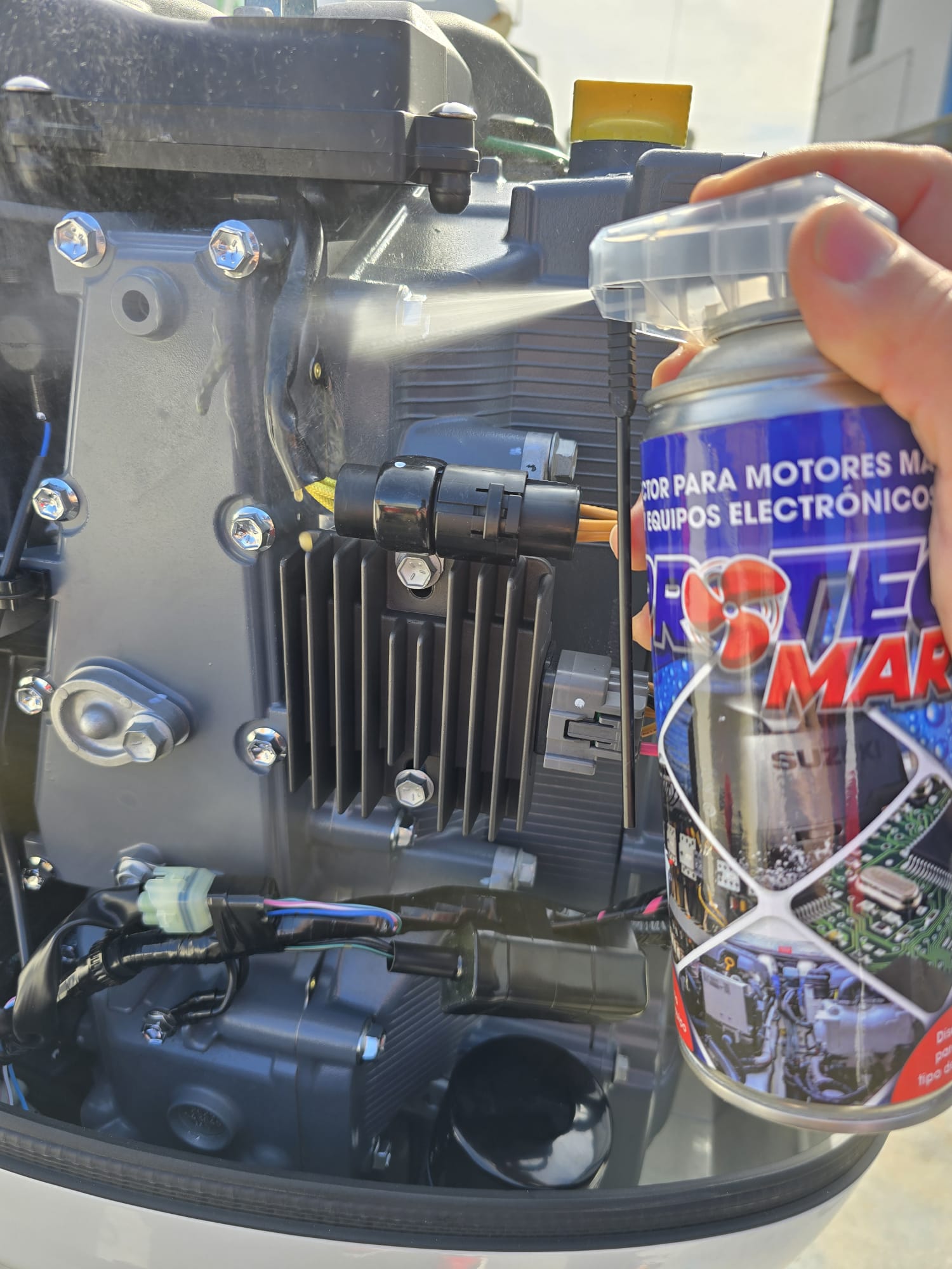 Defensa total para superficies metálicas